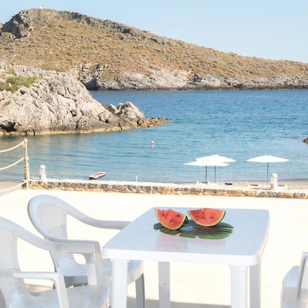 Beachfront Studio Kyma West ~ Crete'S Hidden Gem Kaloi Limenes Eksteriør billede